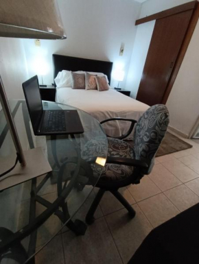 Comfortable Apartment with Wi-Fi Kitchenette D1